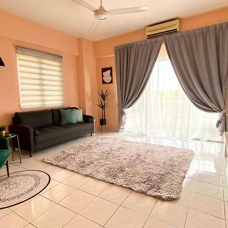 The Nest - Cozy 3-Bedroom Condo, Shah Alam Exteriör bild